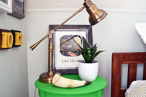 Green Nightstands With Brass Lamps