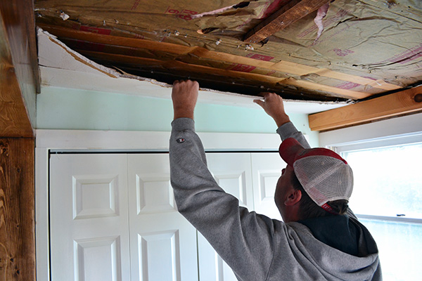 Kitchen Renovation Removing Ceiling