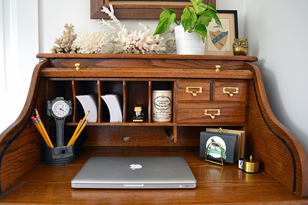 Organizing_A_Vintage_Rolltop_Desk