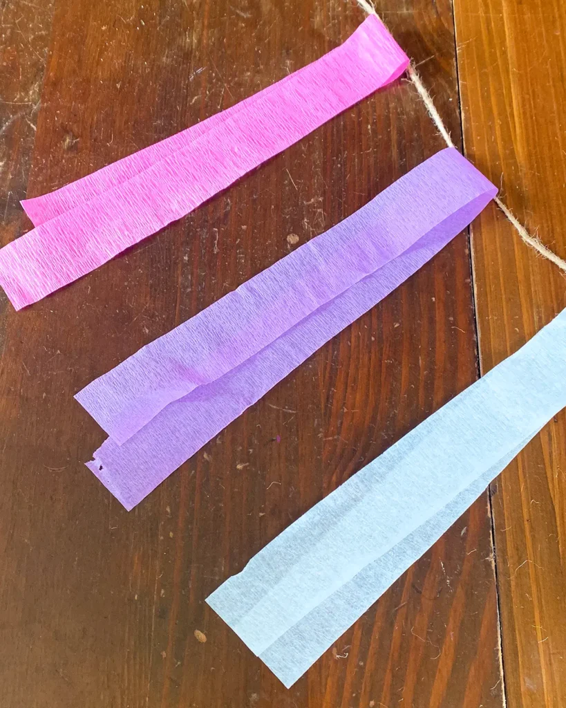 How To Make Crepe Paper Bunting Using Streamers