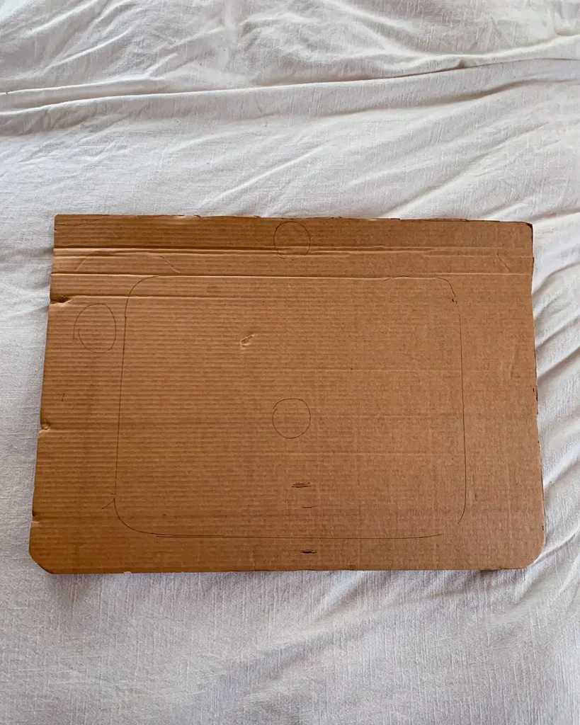 Vanity top cardboard mockup