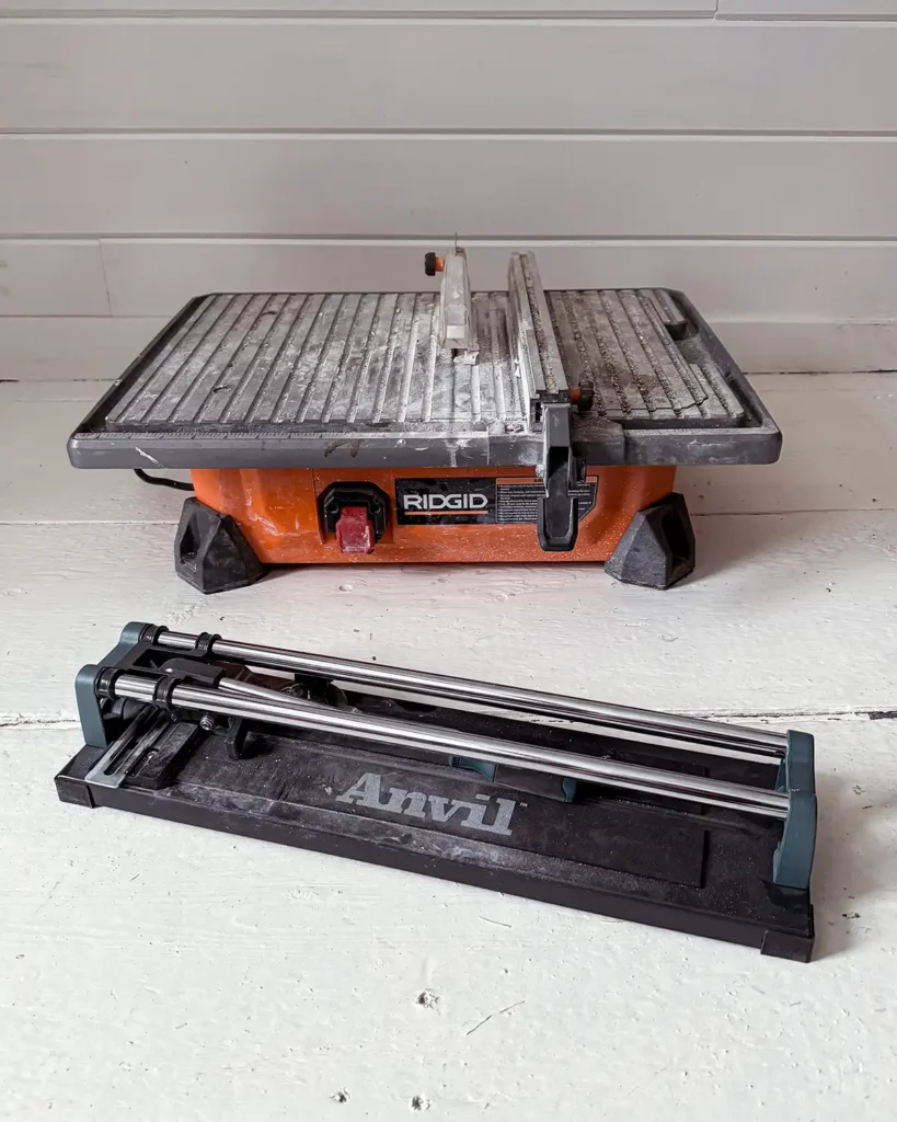 Tile cutters are a necessary tool for tilers, choose from an electric tile wet saw or manual tile cutters