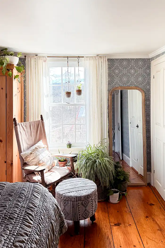 8-ideas-for-how-to-decorate-a-bedroom-with-plants